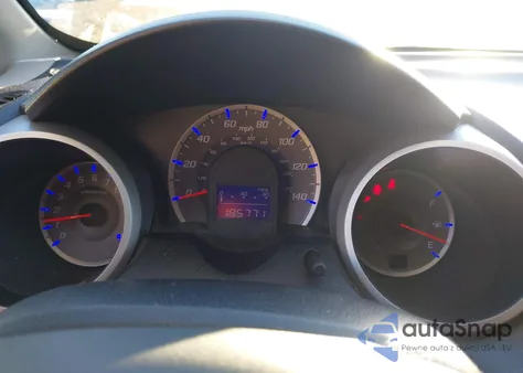 2011 Honda Fit Sport z USA, uszkodzony, nr VIN JHMGE8H64BC002499